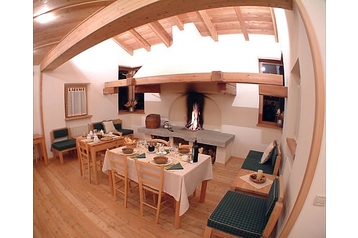 Italija Privát Giustino, Eksterijer